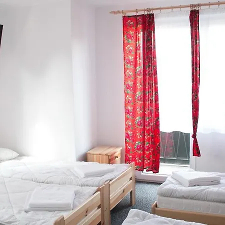 Pod Grania Bed & Breakfast 3*