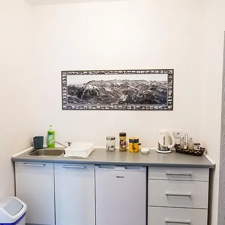 Pod Grania Bialka Tatrzanska